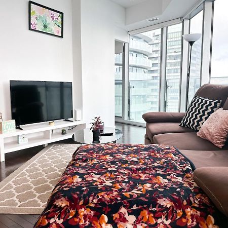 טורונטו Luxury 2 Bedrooms With Lakeview Cn Tower Entertainment District Rogers Centre מראה חיצוני תמונה